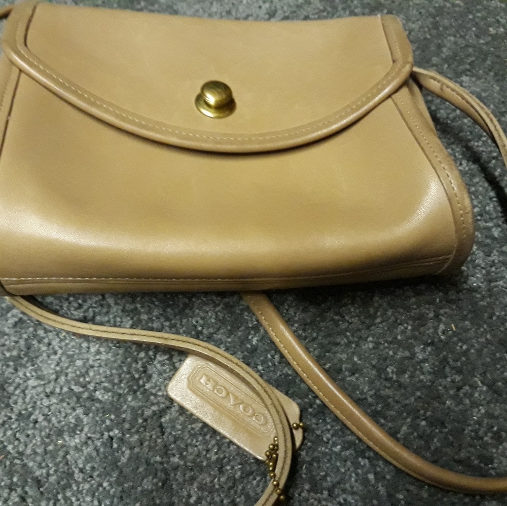 Vintage Coach Chrystie crossbody from early 1990s